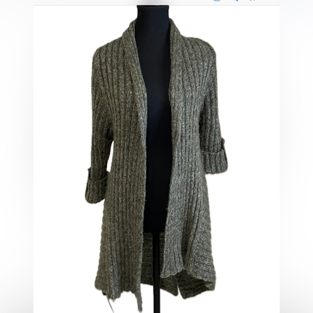BCBGMAXAZRIA Green  fuzzy acrylic knit with 3/4  sleeves